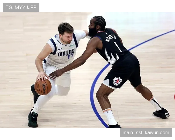 独行侠与国王卡位战加时，东契奇欧文合砍85分